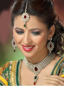 Kundan jewelry set